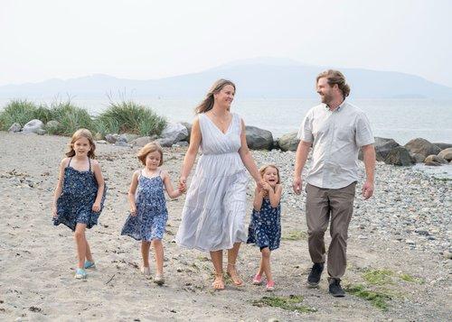 mobile - carousel-hero-element image-0